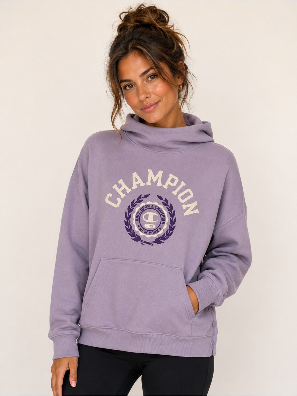 NWOT Champion Sweatshirt Small